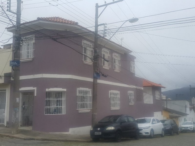 Casa à venda Centro com 150m² e 2 quartos por R$ 380.000 - 1876841923-1.jpg