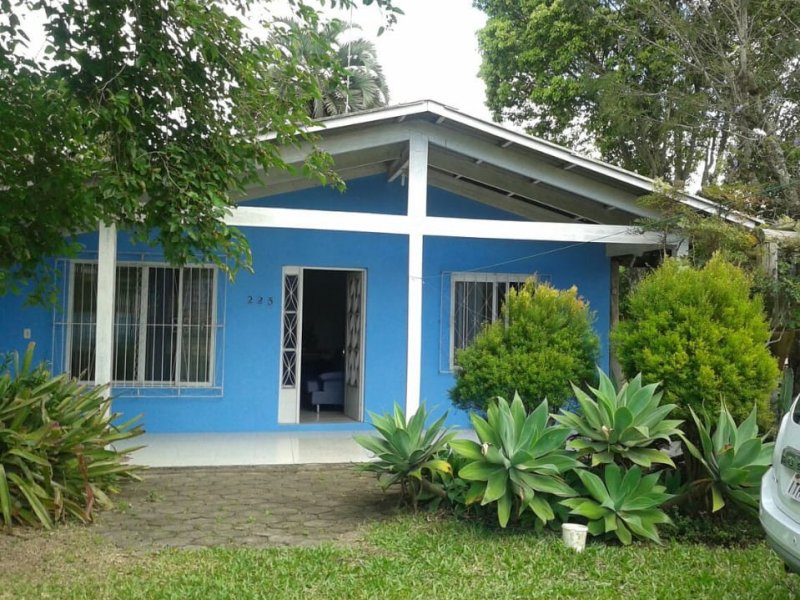 imóvel com 110m² - Centro - Arambaré