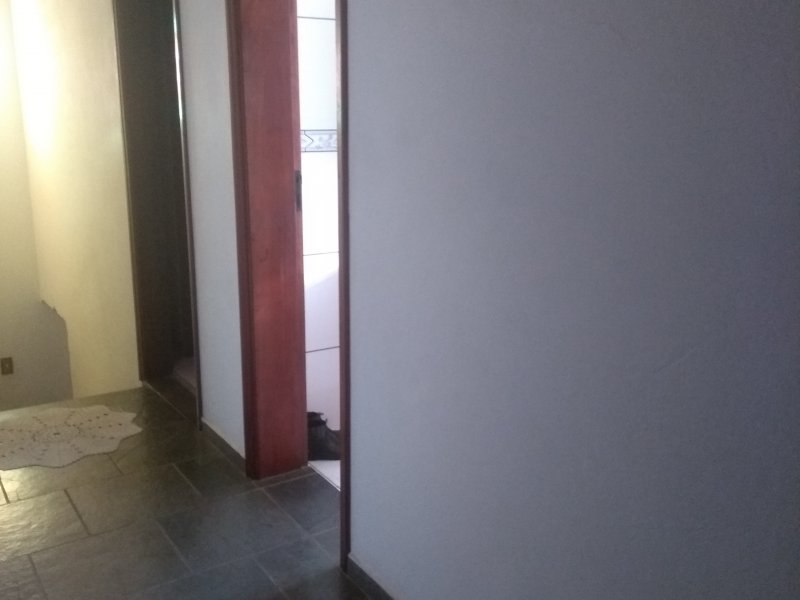 Casa à venda Jardim Puch com 284m² e 3 quartos por R$ 670.000 - 1005408871-img-20191025-071530256.jpg