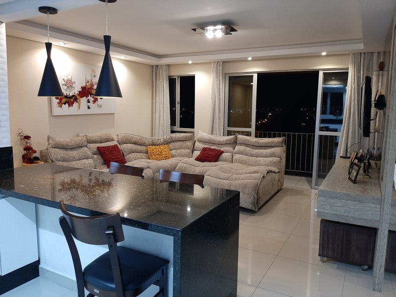 imóvel com 101m² - Novo Mundo - Curitiba
