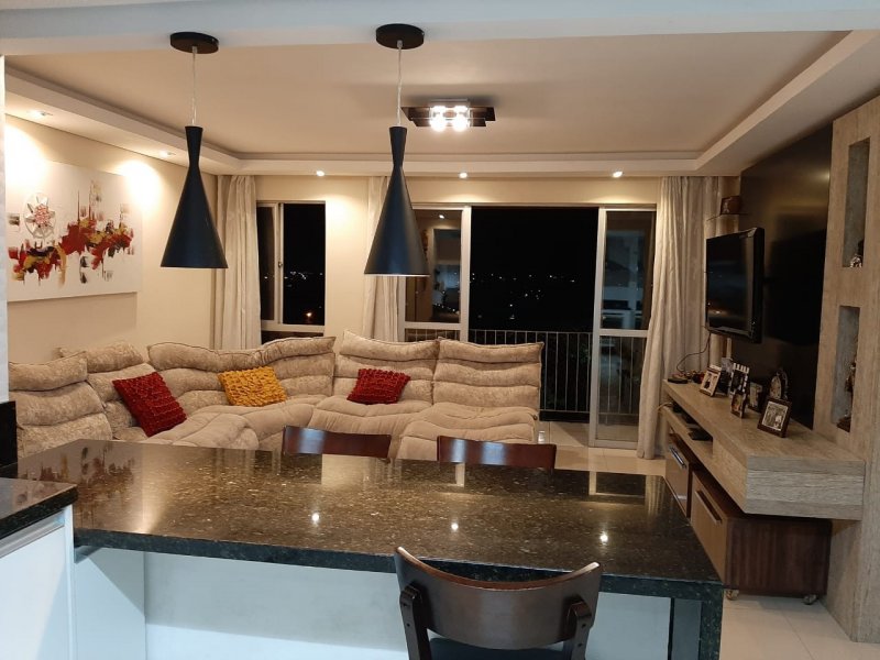 imóvel com 101m² - Novo Mundo - Curitiba