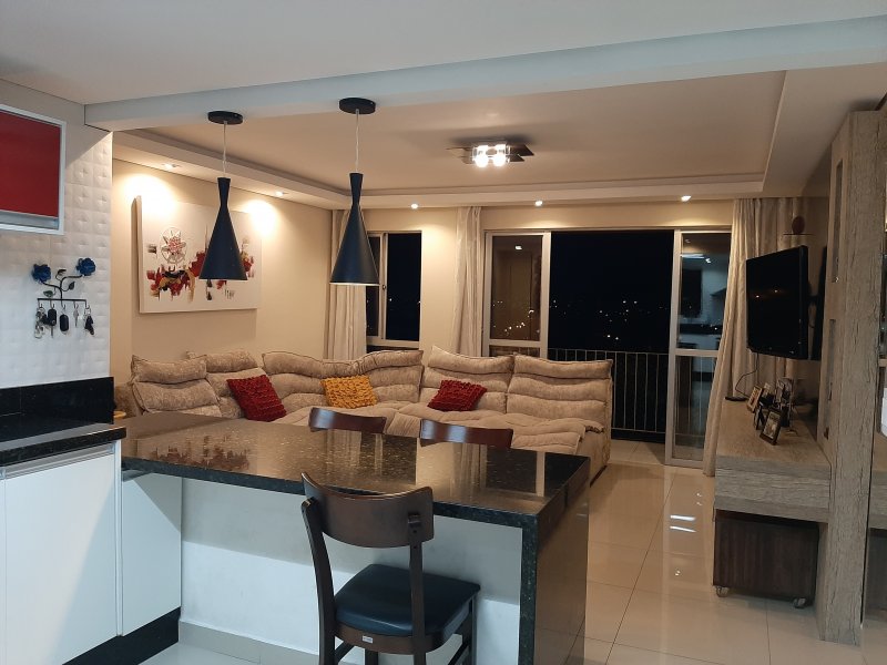 imóvel com 101m² - Novo Mundo - Curitiba