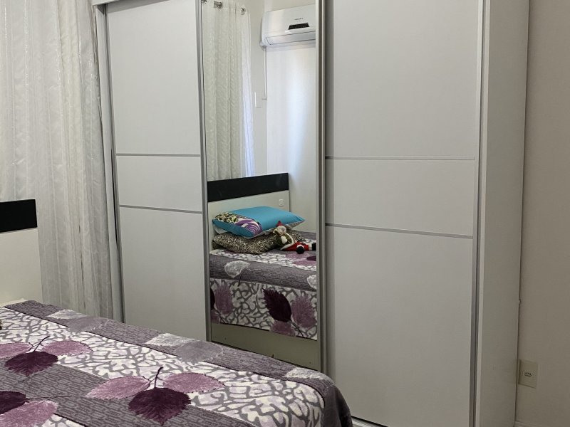 imóvel com 78m² - Anita Garibaldi - Joinville