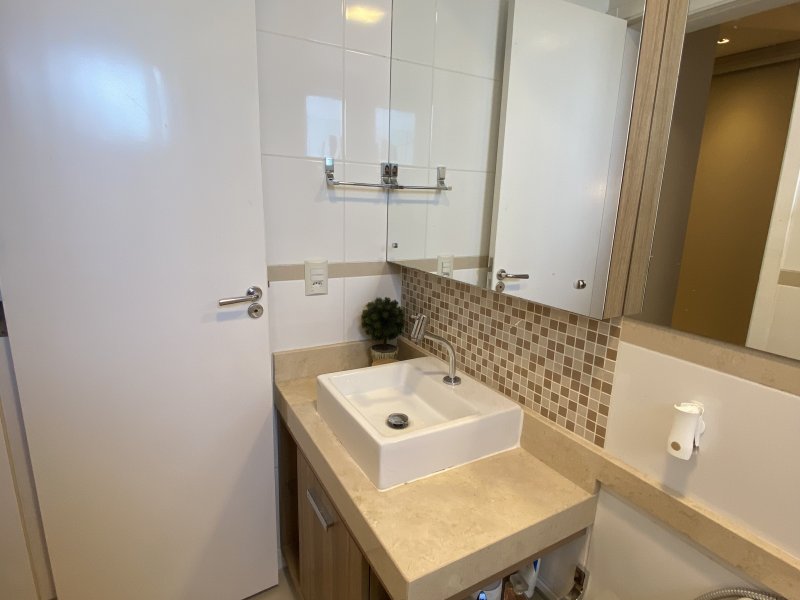 imóvel com 78m² - Anita Garibaldi - Joinville