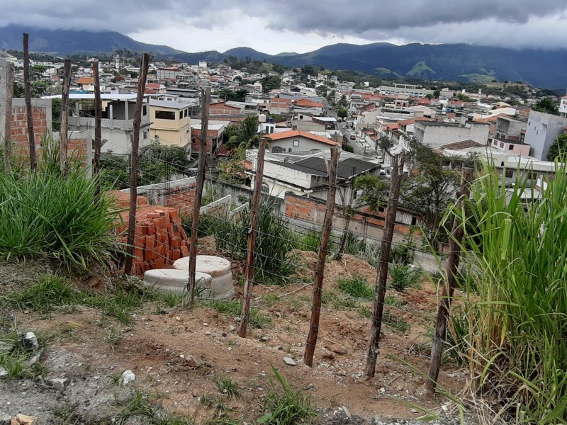 Terreno à venda Campo Grande com 326m² e 1 quarto por R$ 140.000 - 96526070-20190204-161010.jpg