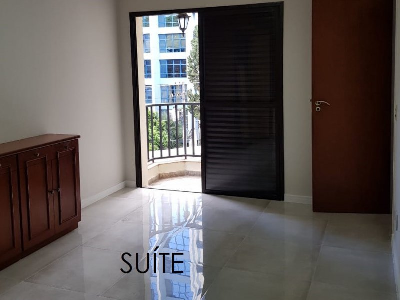 Apartamento à venda Alto de Pinheiros com 127m² e 3 quartos por R$ 1.249.000 - 334638586-suite.jpg