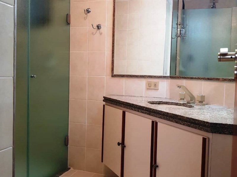 Apartamento à venda Alto de Pinheiros com 127m² e 3 quartos por R$ 1.249.000 - 75513878-banho-social.jpg