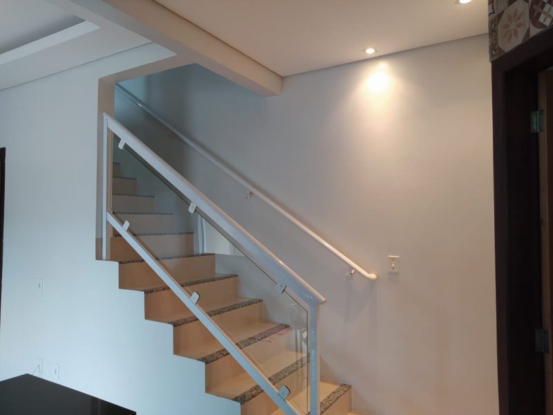 imóvel com 90m² - Costa e Silva - Joinville