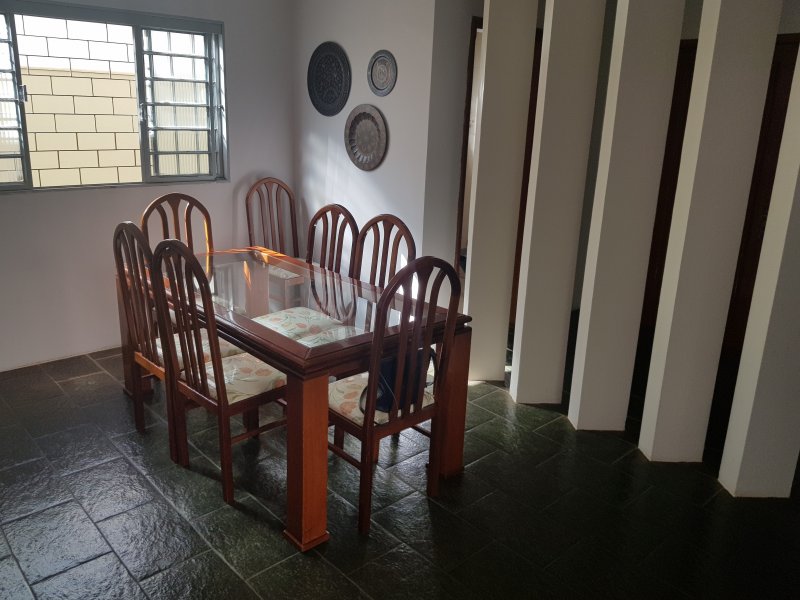 Casa à venda Parque Quinta das Paineiras com 370m² e 4 quartos por R$ 650.000 - 183974543-foto-sala-jantar.jpg