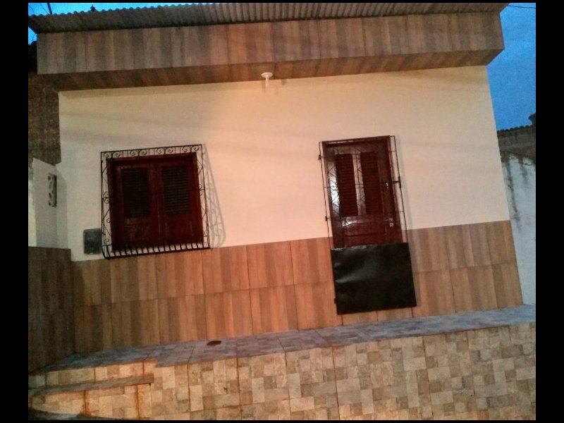 Casa à venda Centro com 6m² e 2 quartos por R$ 100.000 - 56641665-img-20200602-wa0114.jpg