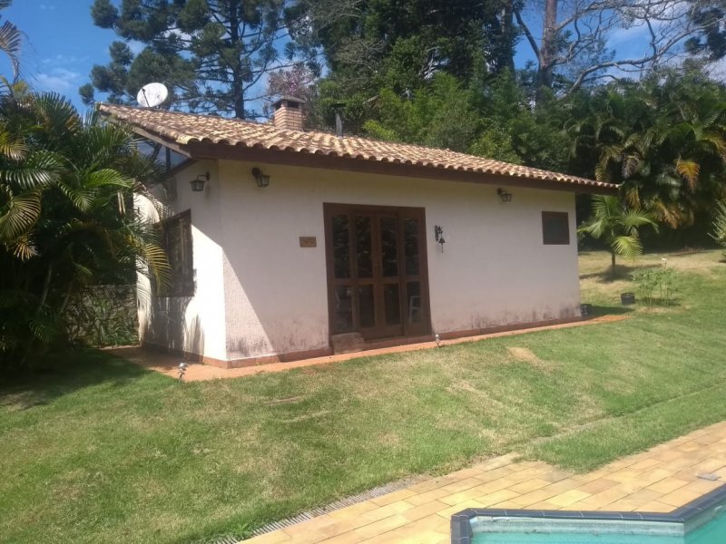 Casa à venda Curral com 330m² e 3 quartos por R$ 1.150.000 - 1884049335-04e28658-eb3c-48da-8c4d-cf923f580373.jpeg