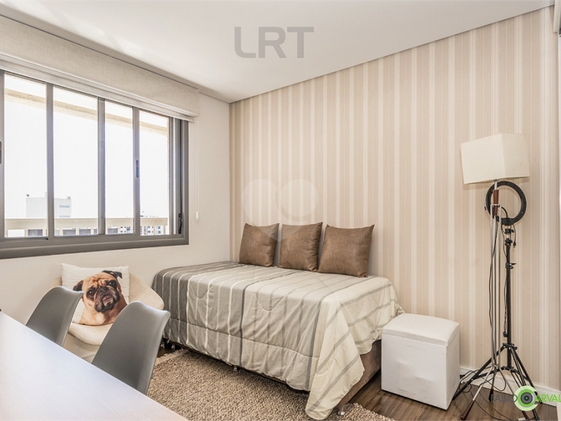 Apartamento à venda Petrópolis com 89m² e 2 quartos por R$ 870.000 - 1909131446-801a94d79df1c501b184ea695a117a9f.png