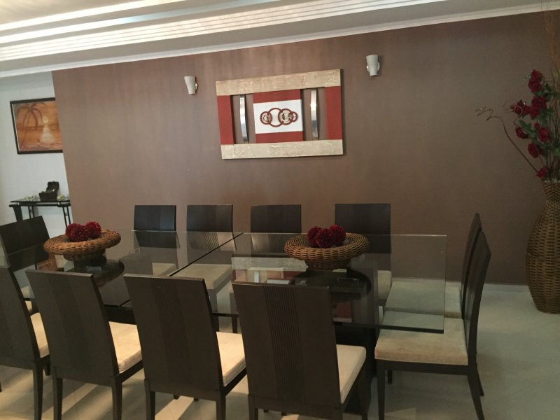 Casa à venda VICENTE PIRES com 500m² e 4 quartos por R$ 1.250.000 - 2012578922-5e6c6417-f6e1-4fa3-bacd-7aac599079df.jpeg