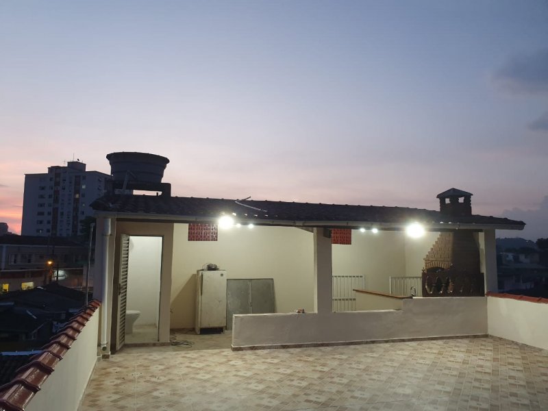 Casa à venda Estuário com 143m² e 4 quartos por R$ 500.000 - 1540460497-espaco-gourmet-com-banheiro.jpeg