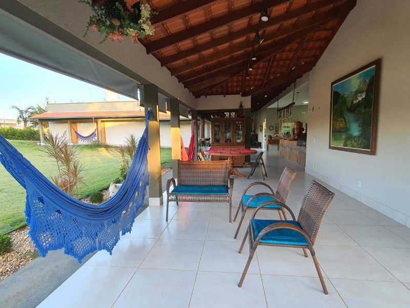 Chácara à venda Centro com 330m² e 4 quartos por R$ 880.000 - 114451765-img-20200725-wa0035.jpg