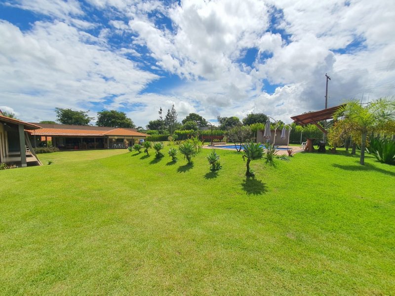 Chácara à venda Centro com 330m² e 4 quartos por R$ 880.000 - 1699527936-panoramica.jpeg