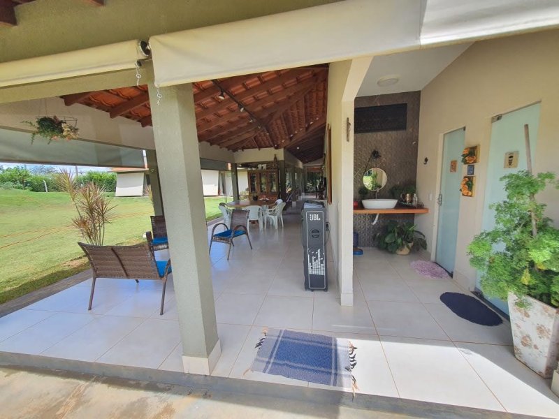 Chácara à venda Centro com 330m² e 4 quartos por R$ 880.000 - 31624818-img-20210413-wa0027.jpg