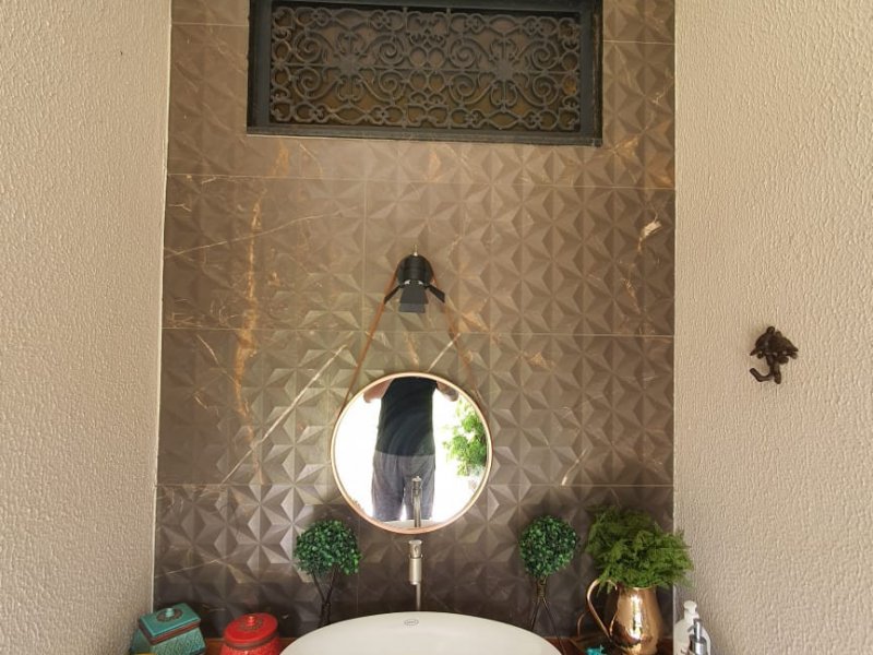 Chácara à venda Centro com 330m² e 4 quartos por R$ 880.000 - 717309298-lavabo.jpeg