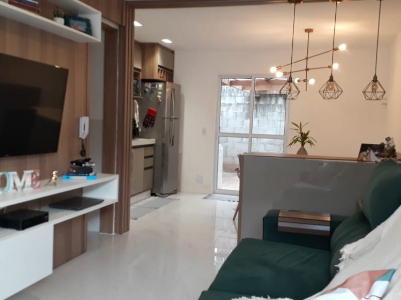 Casa à venda Lot. Dinora Rosa com 65m² e 2 quartos por R$ 255.000 - 2104897156-photo-2021-04-19-17-09-58-12.jpg