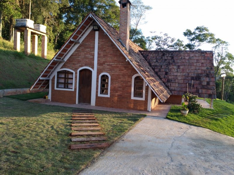 imóvel com 22000m² - Centro - Biritiba-mirim