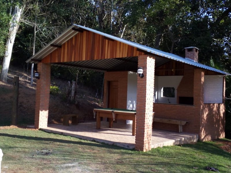 imóvel com 22000m² - Centro - Biritiba-mirim