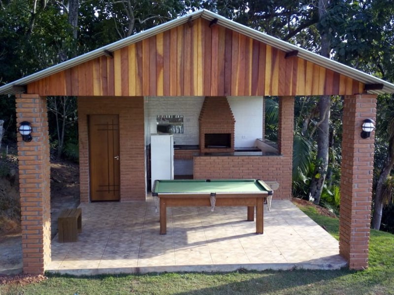 imóvel com 22000m² - Centro - Biritiba-mirim