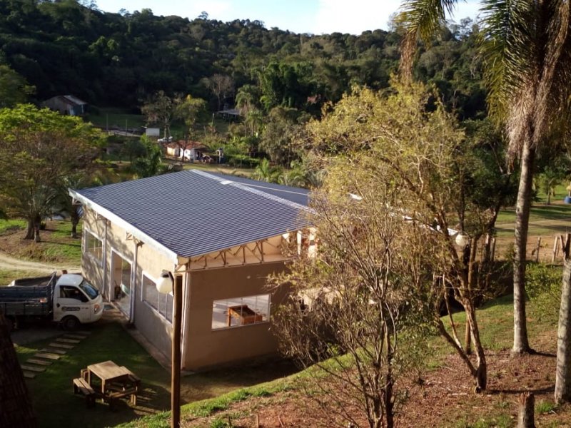 imóvel com 22000m² - Centro - Biritiba-mirim