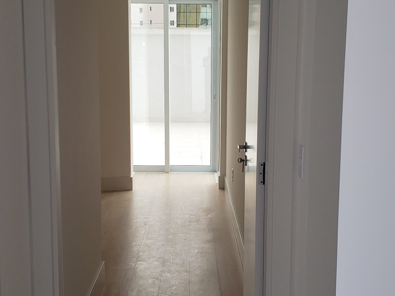 Apartamento à venda Vila Nova com 338m² e 3 quartos por R$ 810.000 - 448909494-20190327-115750.jpg