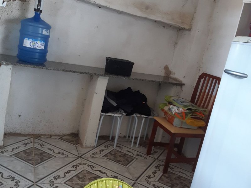 Casa à venda Nova Era com 60m² e 2 quartos por R$ 70.000 - 258450441-10e57d76-3f2b-4676-8eb6-6e04a9a11900.jpg