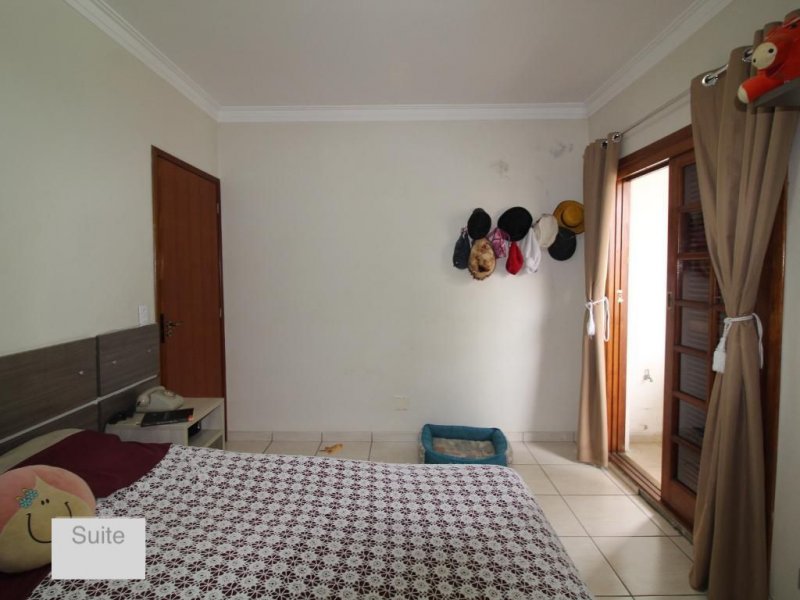 imóvel com 238m² - Nova Gerti - São Caetano do Sul