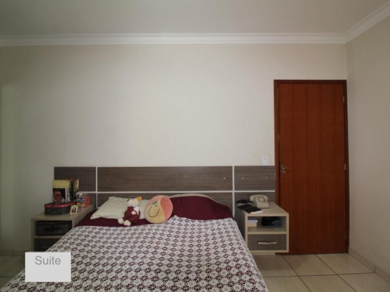 imóvel com 238m² - Nova Gerti - São Caetano do Sul