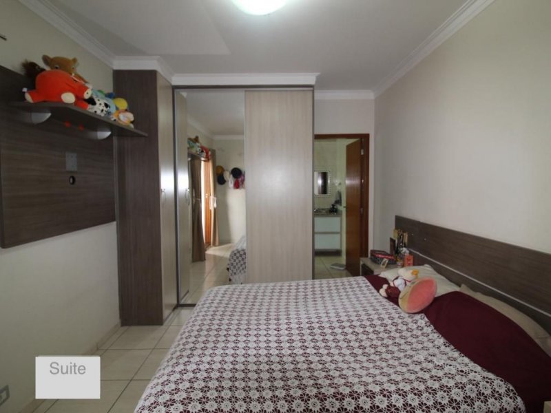imóvel com 238m² - Nova Gerti - São Caetano do Sul