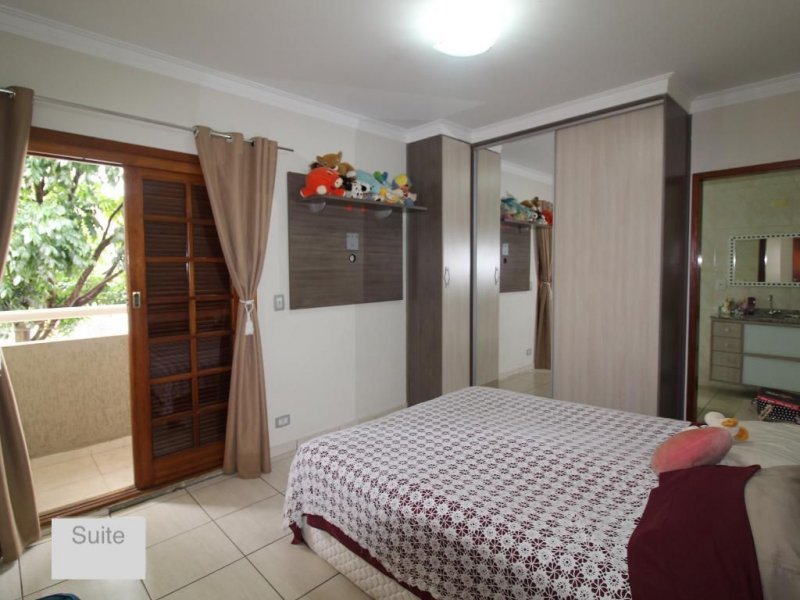 imóvel com 238m² - Nova Gerti - São Caetano do Sul