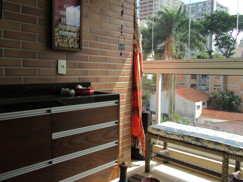 Apartamento à venda Pinheiros com 53m² e 2 quartos por R$ 912.000 - 1487599916-varanda-4.JPG