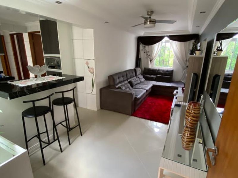Apartamento à venda Conjunto Habitacional Presidente Castelo Branco com 52m² e 2 quartos por R$ 190.000 - 1004583834-c2c1494b-cb81-4dca-909b-062daf5b711e.jpeg