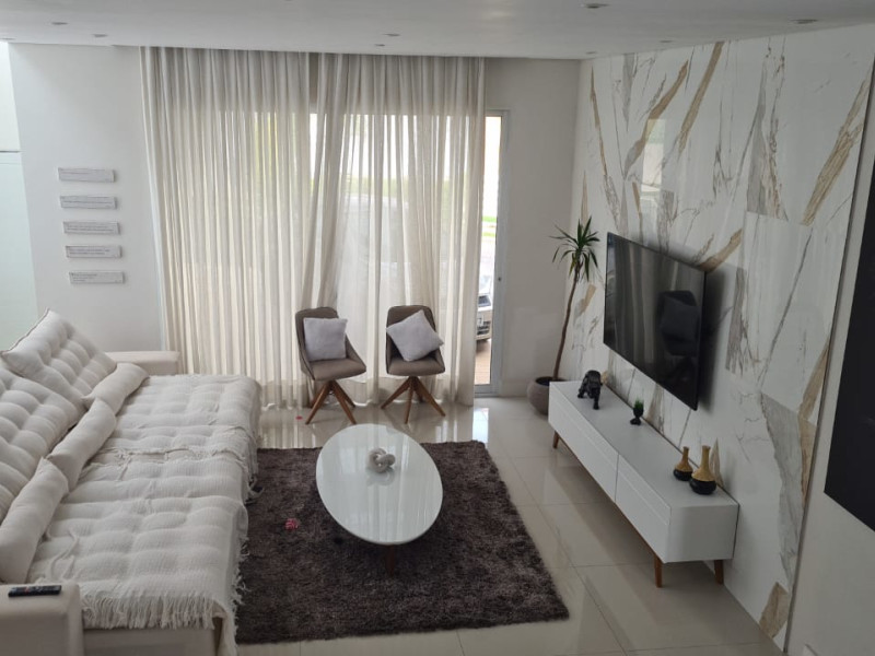 Casa à venda Pitas com 450m² e 4 quartos por R$ 1.200.000 - 83e765c8-7eb6-4056-9ee0-9a477413506a.jpg