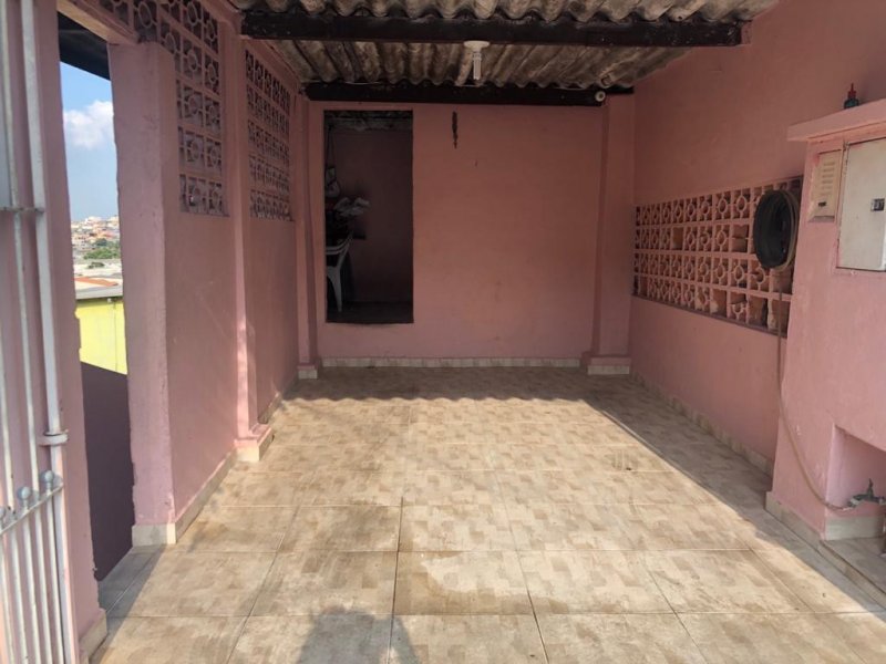 Casa à venda Vila Monte Santo com 125m² e 3 quartos por R$ 380.000 - 1039112876-9538a254-84ae-42ac-bc36-db856befa11b.jpeg