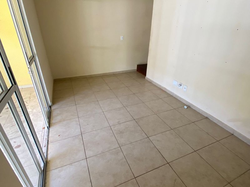 Casa à venda Campo Grande com 72m² e 2 quartos por R$ 175.000 - 2095622477-whatsapp-image-2022-04-30-at-20.jpeg