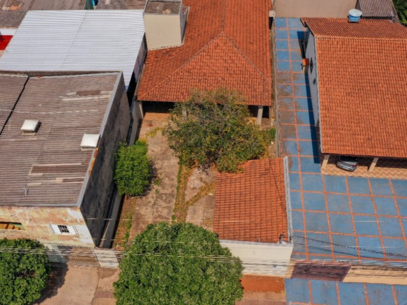 Casa à venda Guanandi com 359m² e 3 quartos por R$ 380 - 1717193033-01.jpg