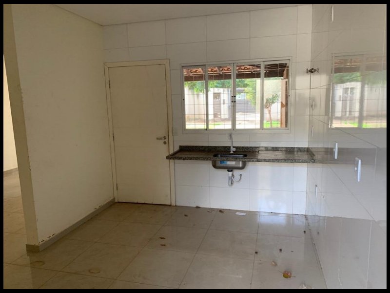 Casa à venda Guanandi com 359m² e 3 quartos por R$ 380 - 2033219348-17.jpg