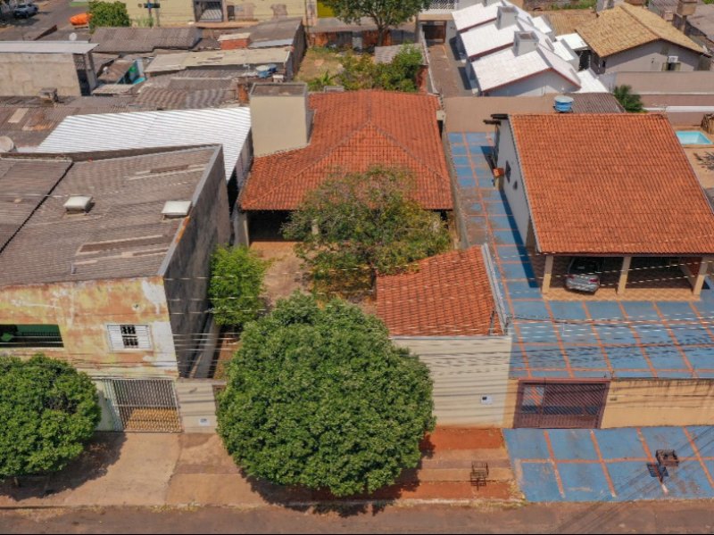 Casa à venda Guanandi com 359m² e 3 quartos por R$ 380 - 92597393-22.jpg