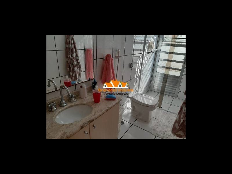 Casa à venda Vila M Genoveva com 260m² e 4 quartos por R$ 1.100.000 - 939359585-banheiro-03.jpg
