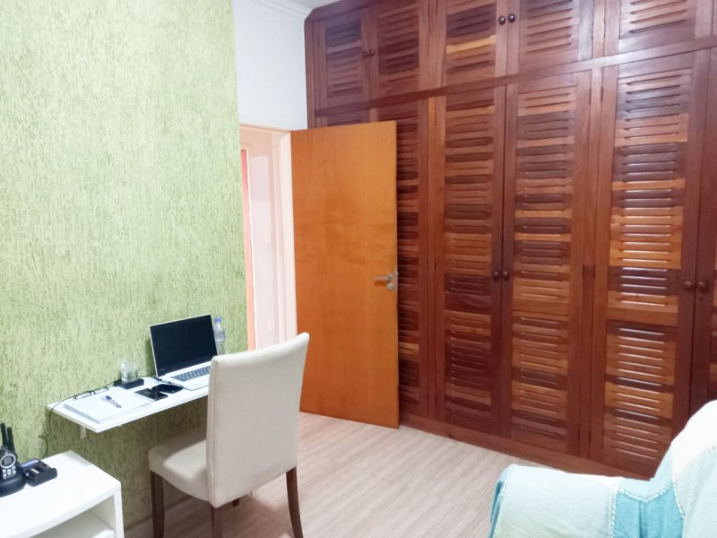 Casa à venda Jardim Chapadão com 260m² e 3 quartos por R$ 799.000 - 1406574026-6c031f57-c19b-43ff-9e28-a927bf239101.jpg