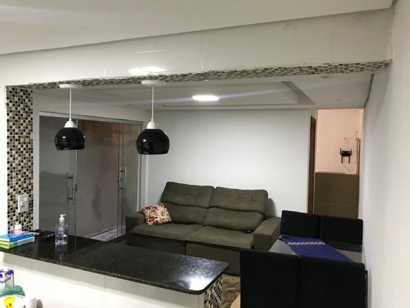 Casa à venda Granja Verde com 180m² e 3 quartos por R$ 260.000 - 2066833753-1.jpeg