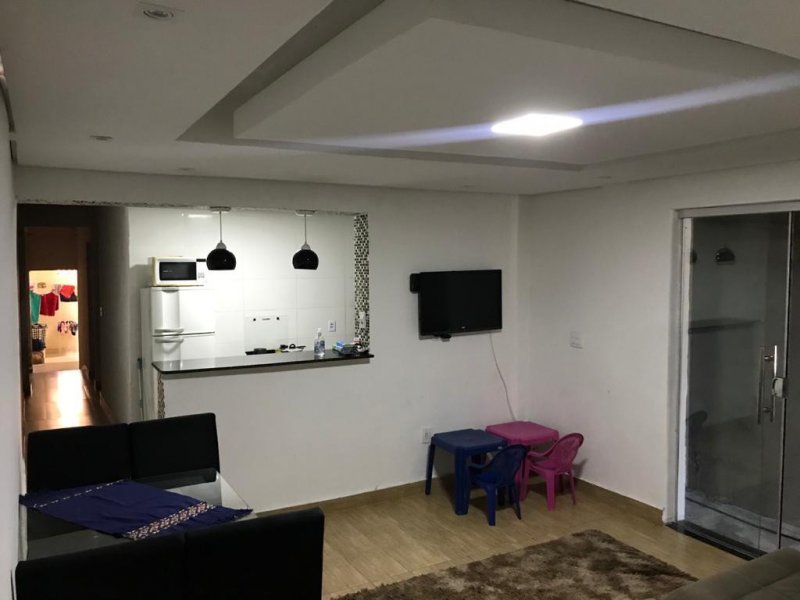 Casa à venda Granja Verde com 180m² e 3 quartos por R$ 260.000 - 953196722-2.jpeg
