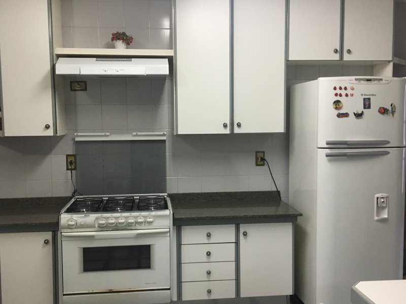 Casa à venda Jardim Paulistano com 290m² e 3 quartos por R$ 720.000 - 596057421-14cozinha.JPG
