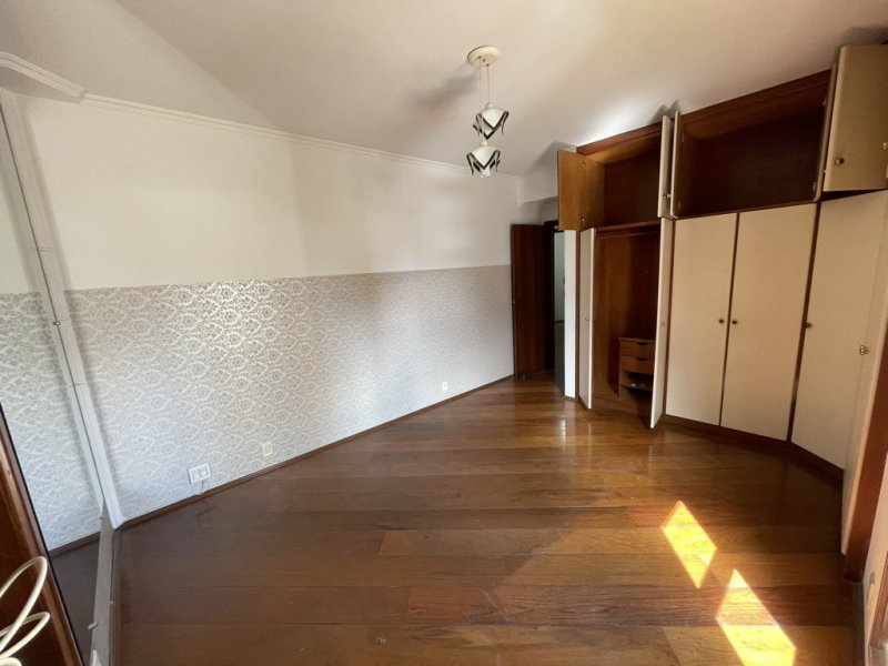 Apartamento à venda Centro com 120m² e 3 quartos por R$ 690.000 - 275178483-suite-1.jpeg