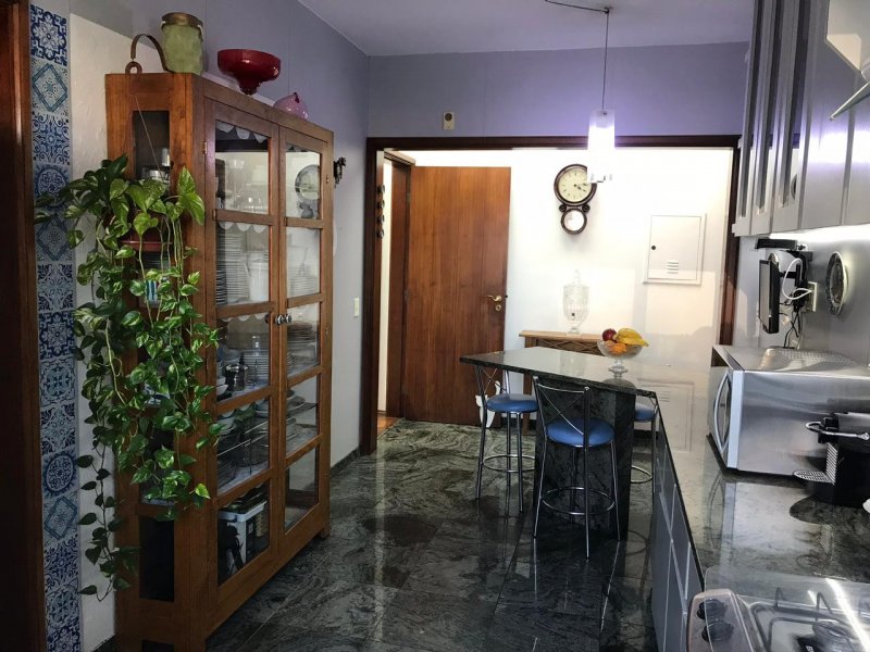 Apartamento à venda Centro com 120m² e 3 quartos por R$ 690.000 - 449596673-cozinha-1.jpeg