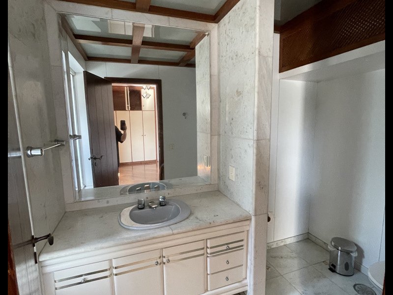 Apartamento à venda Centro com 120m² e 3 quartos por R$ 690.000 - 583124848-banheiro-2-suite.jpeg