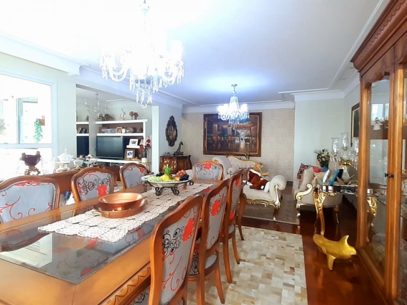 imóvel com 180m² - Vila Adyana - Sao Jose dos Campos